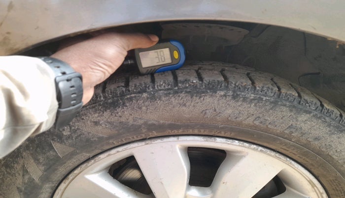 2014 Hyundai i20 SPORTZ 1.2, Petrol, Manual, 51,551 km, tyre