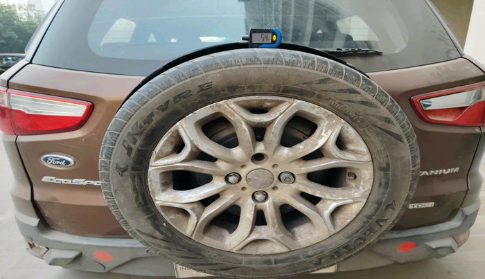 2016 Ford Ecosport TITANIUM 1.5L DIESEL, Diesel, Manual, 1,68,186 km, tyre