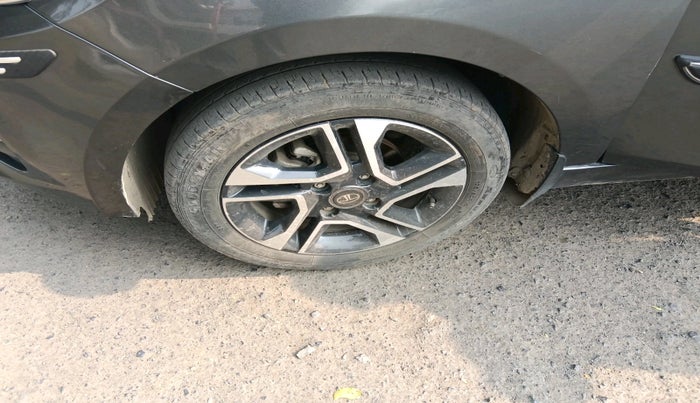 2023 Tata Tiago XZ PLUS PETROL, Petrol, Manual, 31,384 km, tyre