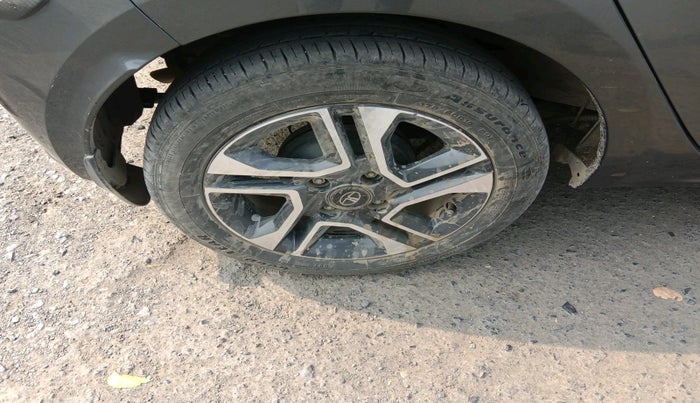 2023 Tata Tiago XZ PLUS PETROL, Petrol, Manual, 31,384 km, tyre