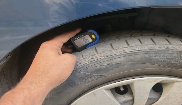 2016 Maruti Baleno DELTA PETROL 1.2, Petrol, Manual, 1,05,366 km, tyre