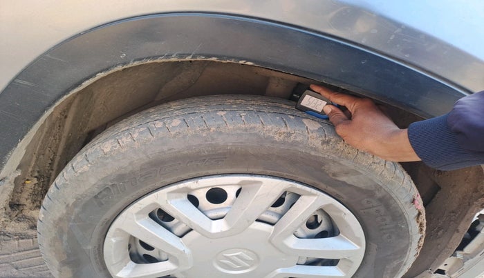 2016 Maruti Vitara Brezza LDI, Diesel, Manual, 2,10,160 km, tyre