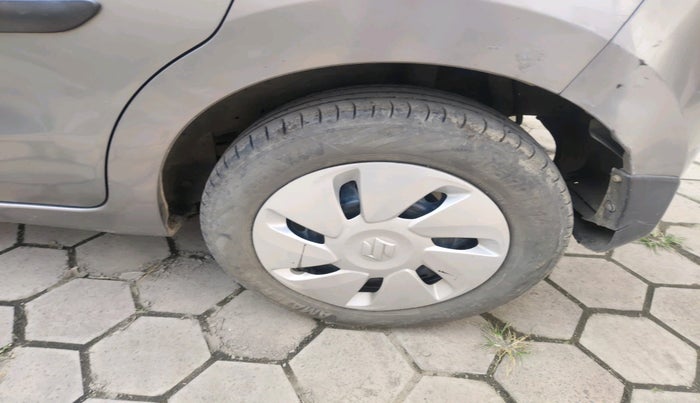 2015 Maruti Celerio ZXI, Petrol, Manual, 1,08,969 km, tyre