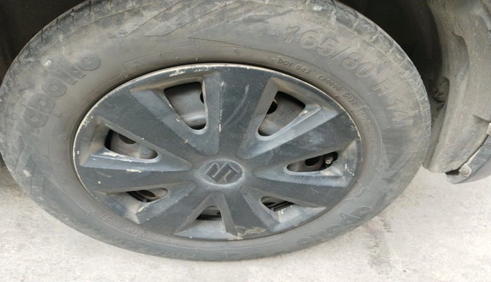 2011 Maruti Swift Dzire VDI, Diesel, Manual, 1,52,587 km, tyre