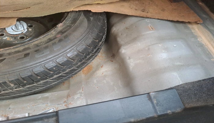 2013 Honda City 1.5L I-VTEC S MT, Petrol, Manual, 68,592 km, tyre