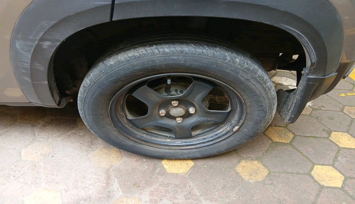 2021 Renault Kiger RXT MT, Petrol, Manual, 30,636 km, tyre