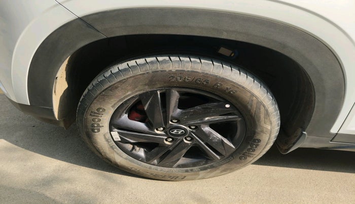 2023 Hyundai Creta S PLUS KNIGHT 1.5 PETROL, Petrol, Manual, 27,236 km, tyre