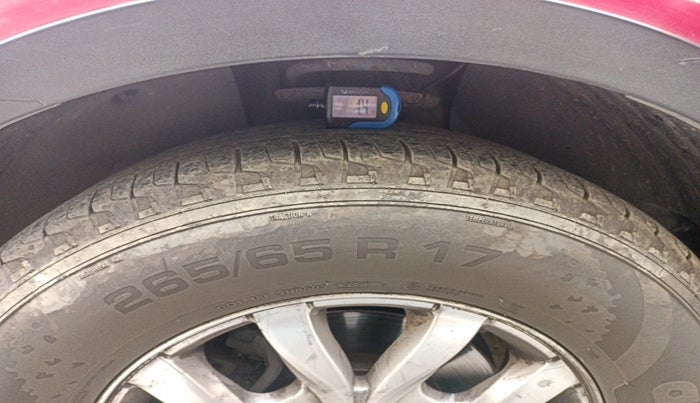 2018 Mahindra XUV500 W9, Diesel, Manual, 86,893 km, tyre