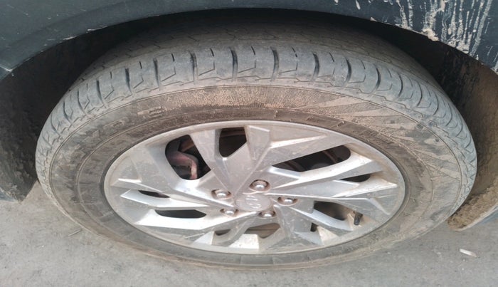 2018 Hyundai Creta E PLUS 1.4 DIESEL, Diesel, Manual, 1,31,871 km, tyre