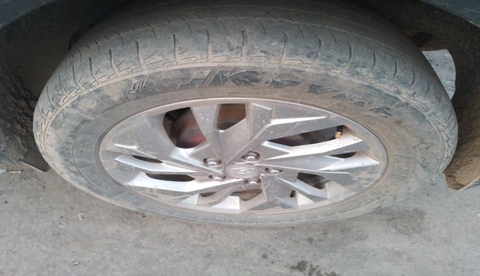 2018 Hyundai Creta E PLUS 1.4 DIESEL, Diesel, Manual, 1,31,871 km, tyre