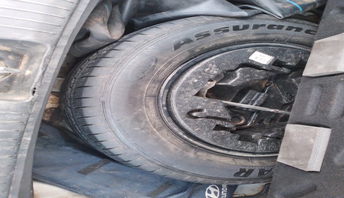 2018 Hyundai Creta E PLUS 1.4 DIESEL, Diesel, Manual, 1,31,871 km, tyre