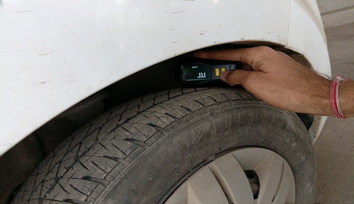 2016 Maruti Alto 800 LXI, Petrol, Manual, 1,12,889 km, tyre