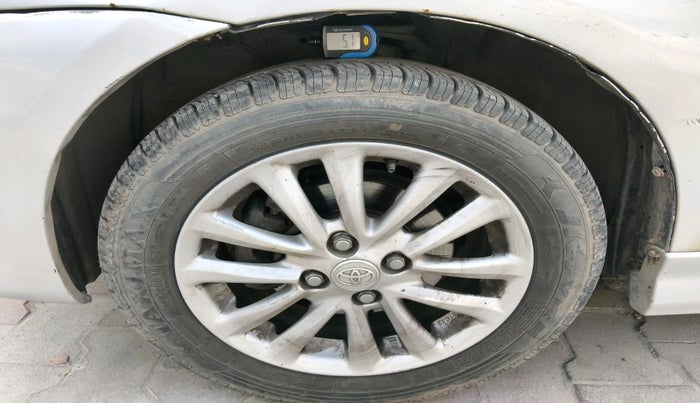 2010 Toyota Etios VX, Petrol, Manual, 81,645 km, tyre