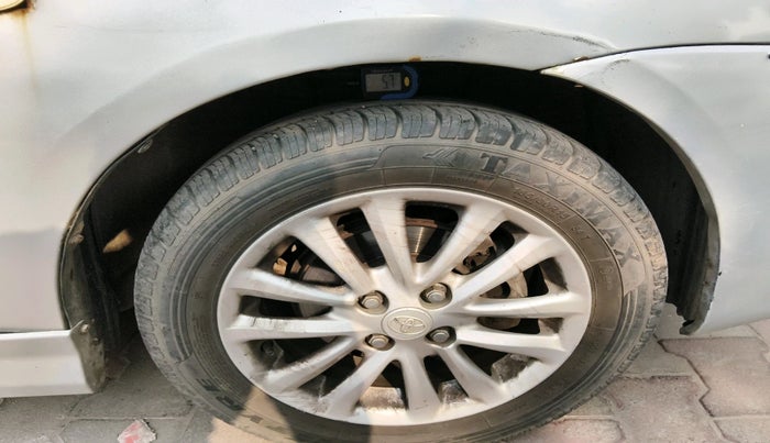 2010 Toyota Etios VX, Petrol, Manual, 81,645 km, tyre