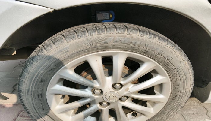 2010 Toyota Etios VX, Petrol, Manual, 81,645 km, tyre