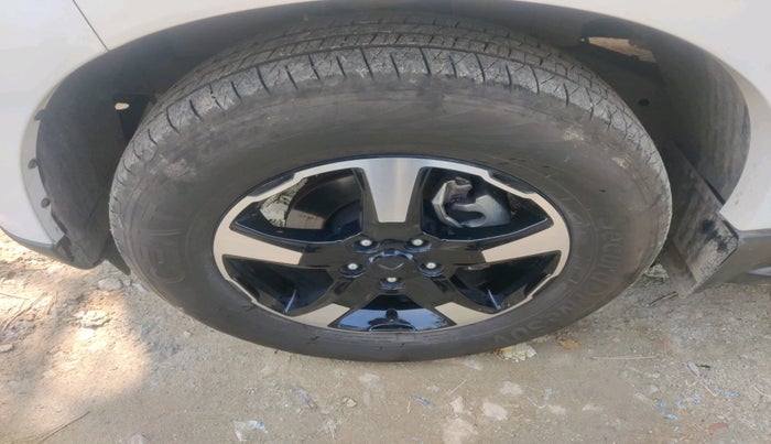 2023 Mahindra SCORPIO CLASSIC S11 MT 7S CC, Diesel, Manual, 11,811 km, tyre