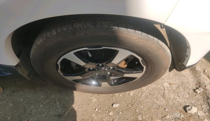 2023 Mahindra SCORPIO CLASSIC S11 MT 7S CC, Diesel, Manual, 11,811 km, tyre