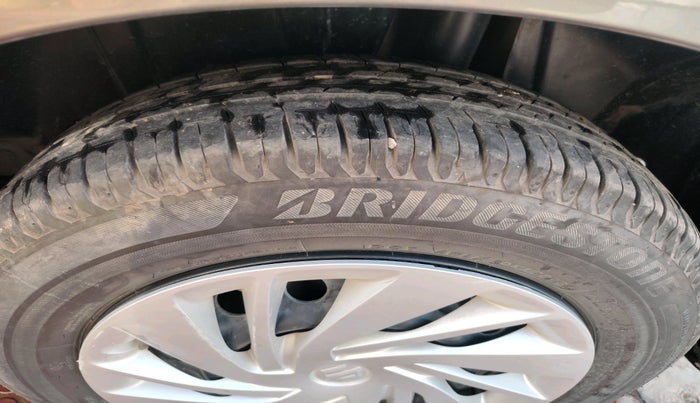 2023 Maruti Ertiga   VXI (O) CNG, Petrol, Manual, 24,095 km, tyre