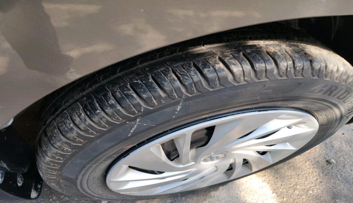 2023 Maruti Ertiga   VXI (O) CNG, Petrol, Manual, 24,095 km, tyre