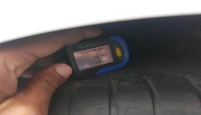 2016 BMW 3 Series 320D SPORTLINE, Diesel, Automatic, 58,010 km, tyre