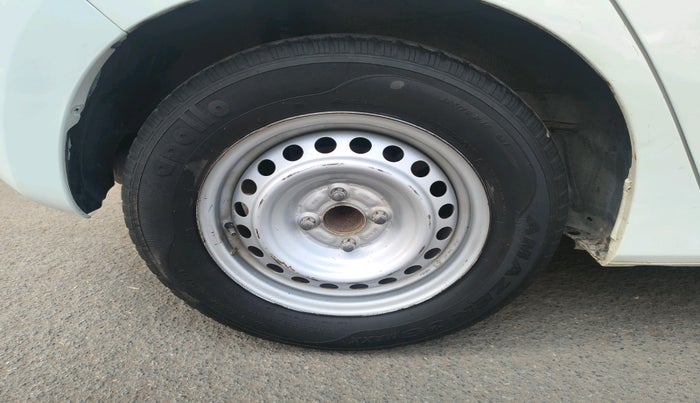 2016 Honda Jazz 1.2L I-VTEC E, Petrol, Manual, 74,732 km, tyre