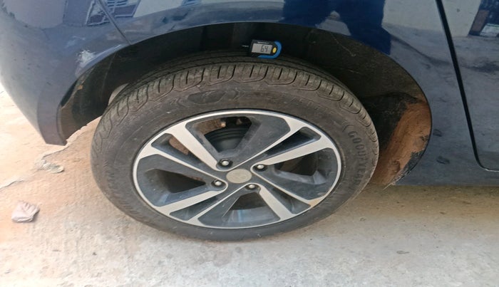 2022 Tata ALTROZ XZA, Petrol, Automatic, 4,265 km, tyre