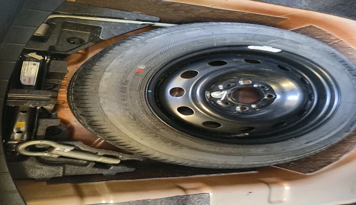 2018 Tata TIGOR XZA PETROL, Petrol, Automatic, 49,238 km, tyre