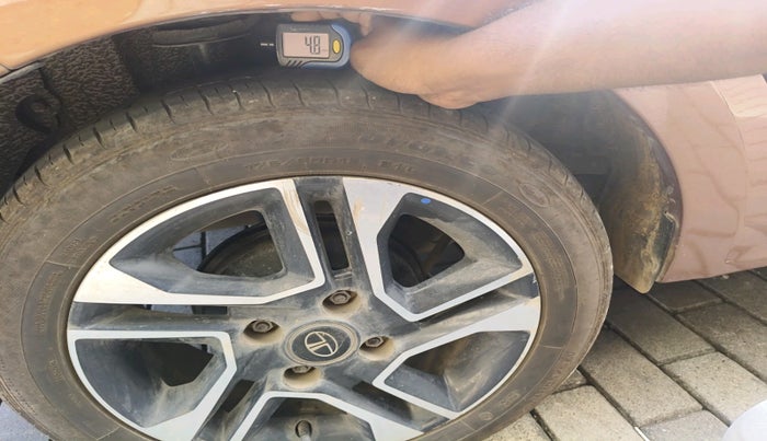 2018 Tata TIGOR XZA PETROL, Petrol, Automatic, 49,238 km, tyre