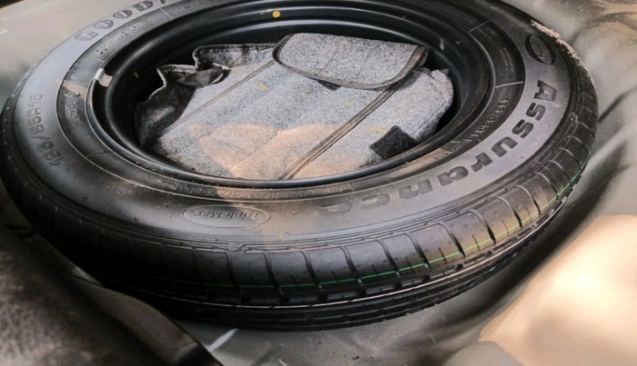 2020 KIA SONET HTX 1.5, Diesel, Manual, 64,582 km, tyre