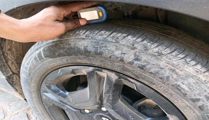 2020 KIA SONET HTX 1.5, Diesel, Manual, 64,582 km, tyre