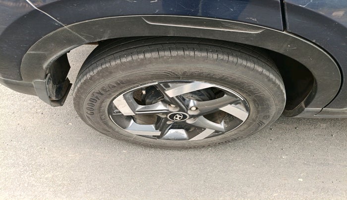 2020 Hyundai VENUE SX 1.5 CRDI, Diesel, Manual, 54,519 km, tyre