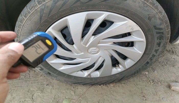 2021 Maruti Ertiga VXI CNG, Petrol, Manual, 70,826 km, tyre