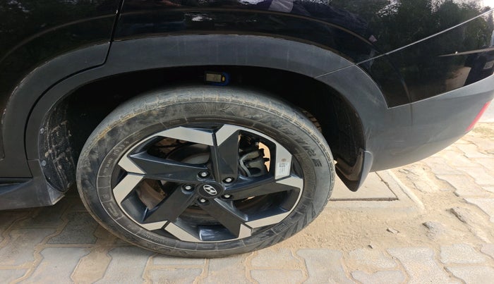 2023 Hyundai ALCAZAR 1.5 Signature (O) AE Turbo 7Str DCT, Petrol, Automatic, 65,610 km, tyre