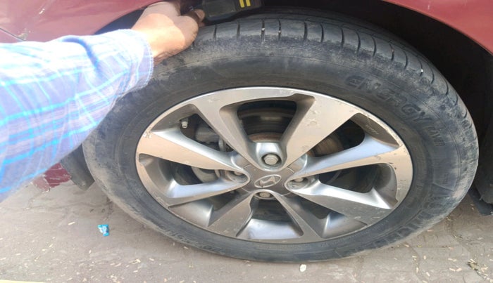 2015 Hyundai Elite i20 SPORTZ 1.4 (O) CRDI, Diesel, Manual, 1,27,630 km, tyre