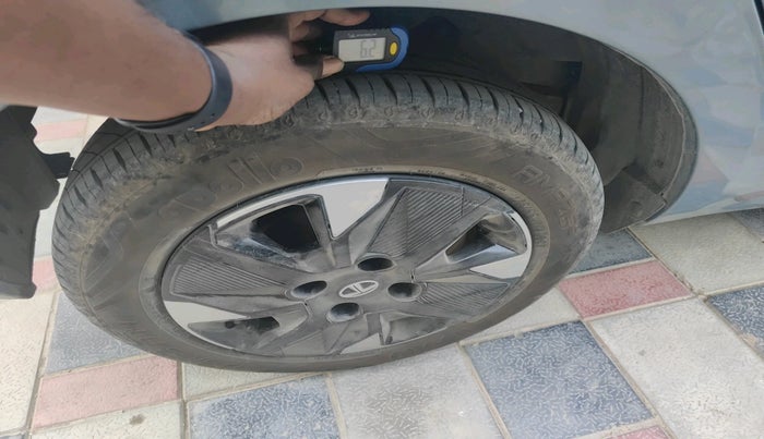 2023 Tata TIAGO EV XZ PLUS TECH LUX LONG RANGE, Electric, Automatic, 18,940 km, tyre