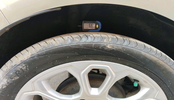 2017 Ford Ecosport TITANIUM + 1.5L PETROL AT, Petrol, Automatic, 63,714 km, tyre