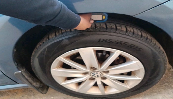 2016 Volkswagen Ameo HIGHLINE1.2L, Petrol, Manual, 39,331 km, tyre