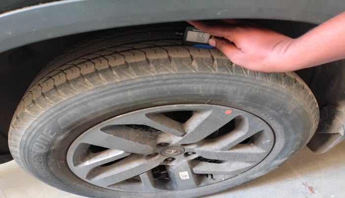 2021 Tata Harrier XZ PLUS 2.0L, Diesel, Manual, 19,301 km, tyre