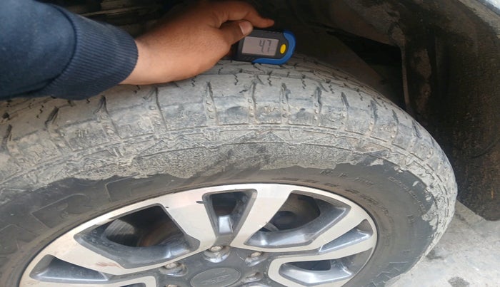 2019 Ford Endeavour TITANIUM PLUS 3.2 4X4 AT SUNROOF, Diesel, Automatic, 1,23,506 km, tyre