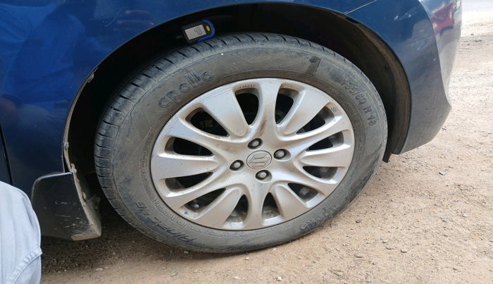 2015 Maruti Baleno ZETA PETROL 1.2, Petrol, Manual, 1,17,702 km, tyre