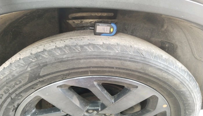 2022 Tata Safari XZA PLUS, Diesel, Automatic, 49,521 km, tyre