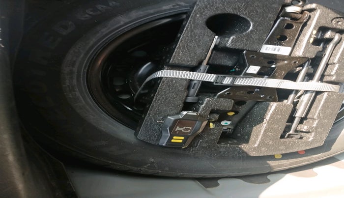 2023 Skoda KUSHAQ AMBITION 1.0L TSI MT, Petrol, Manual, 15,796 km, tyre