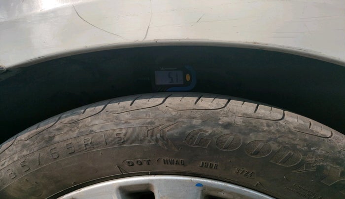 2017 Maruti Ertiga ZDI + SHVS, Diesel, Manual, 1,18,159 km, tyre