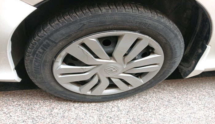 2015 Honda City 1.5L I-VTEC SV, Petrol, Manual, 41,252 km, tyre