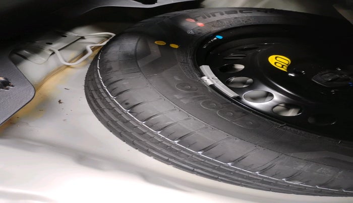 2024 Maruti Baleno ALPHA 1.2 AGS, Petrol, Automatic, 12,000 km, tyre