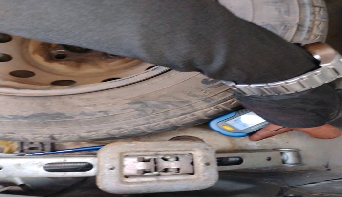 2015 Hyundai Eon D-LITE+, Petrol, Manual, 87,151 km, tyre