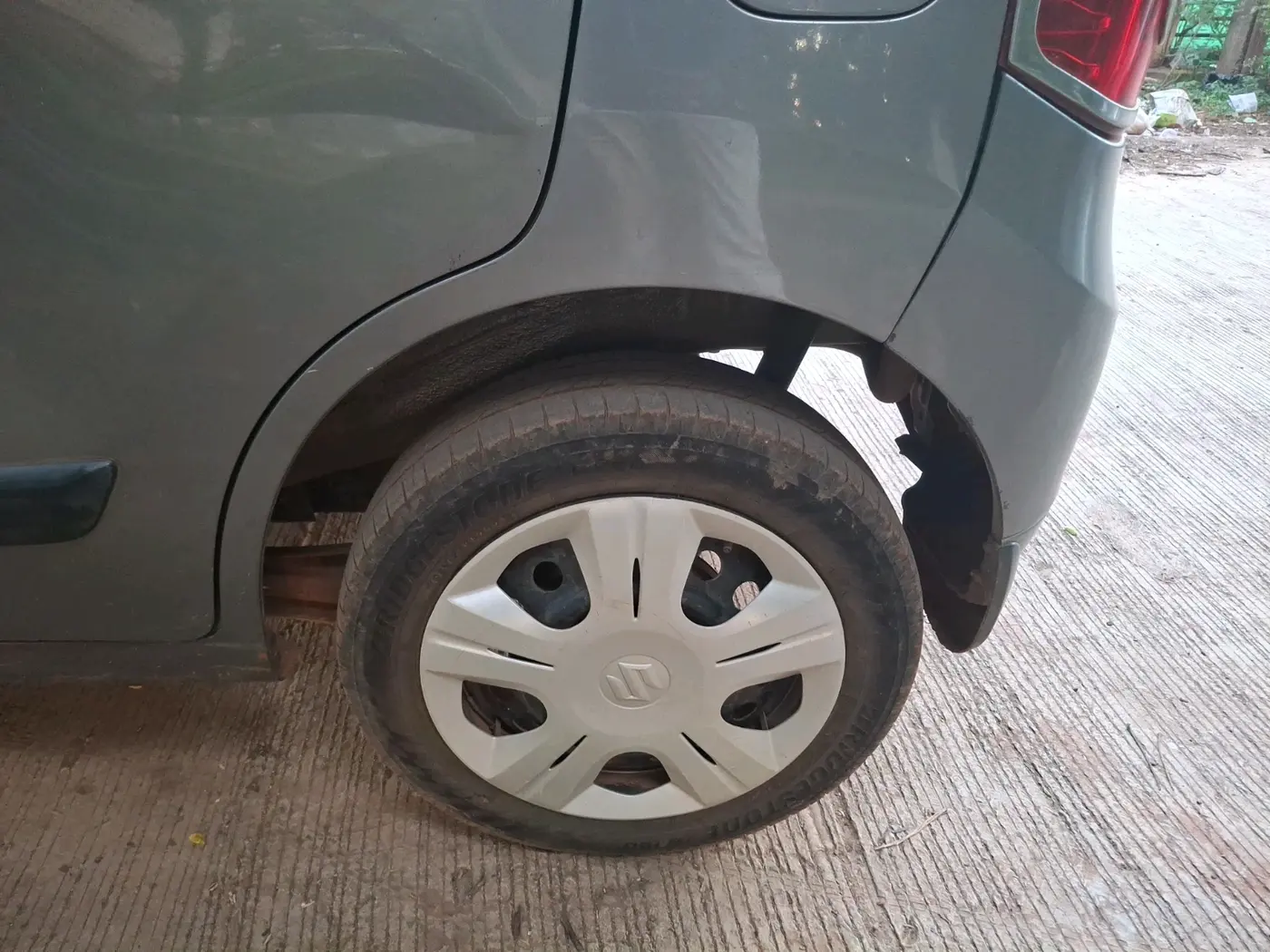 2017 Maruti Wagon R 1.0 VXI, Petrol, Manual, 84,726 km, tyre