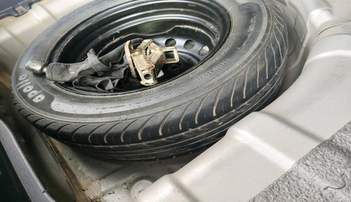 2012 Hyundai i20 SPORTZ 1.2, Petrol, Manual, 90,152 km, tyre