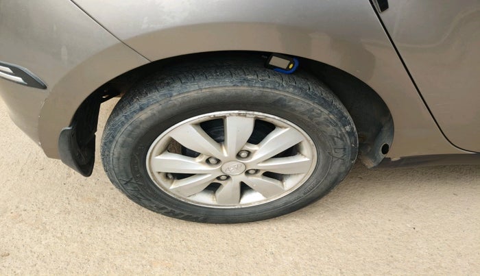 2012 Hyundai i20 SPORTZ 1.2, Petrol, Manual, 90,152 km, tyre