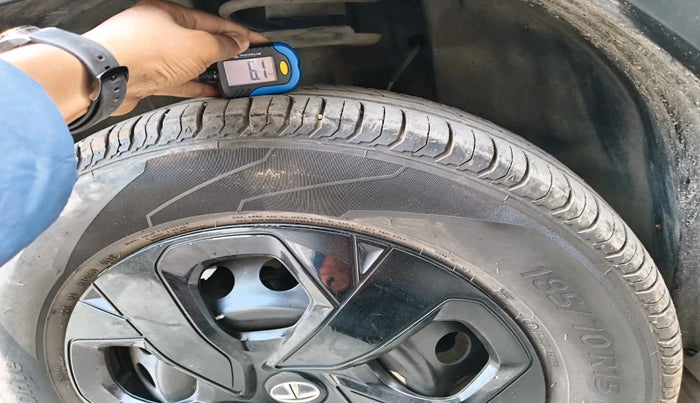 2022 Tata PUNCH ADVENTURE MT, Petrol, Manual, 15,106 km, tyre